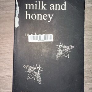 Milk and Honey Book by Rupi Kaur